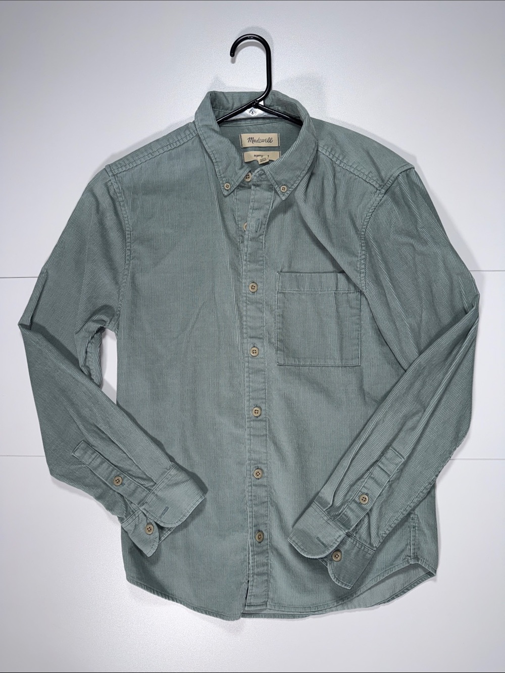Madewell Men's Button-Down Shirt in Sage Green